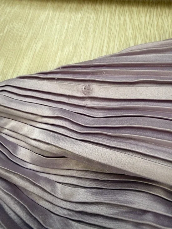 Astr Tiered Pleated Maxi Dress in Lilac 🐣 - Picture 5 of 10